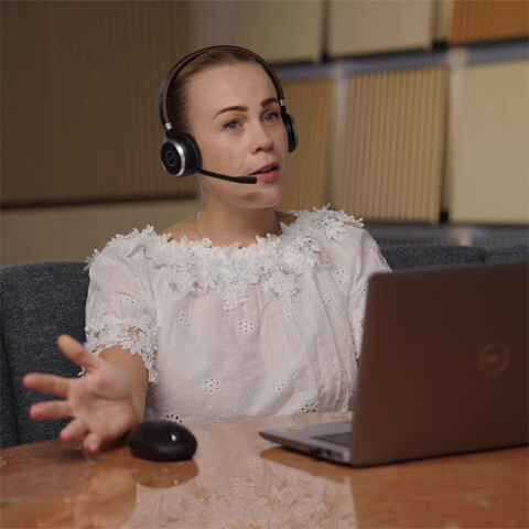 4X 1x1 Laptop Tablet 800x800 2
